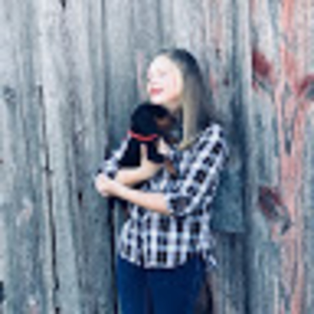 Meet your Posher, Tayley